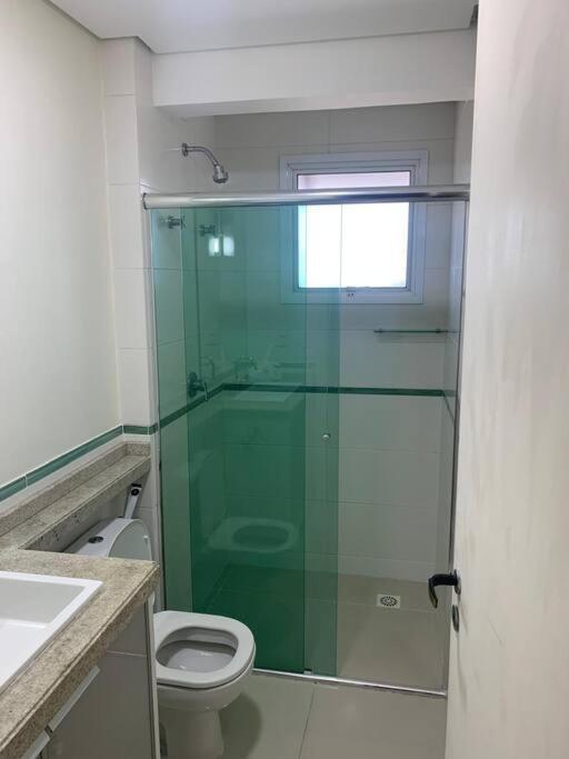 Com Acesso Exclusivo A Apartamento *